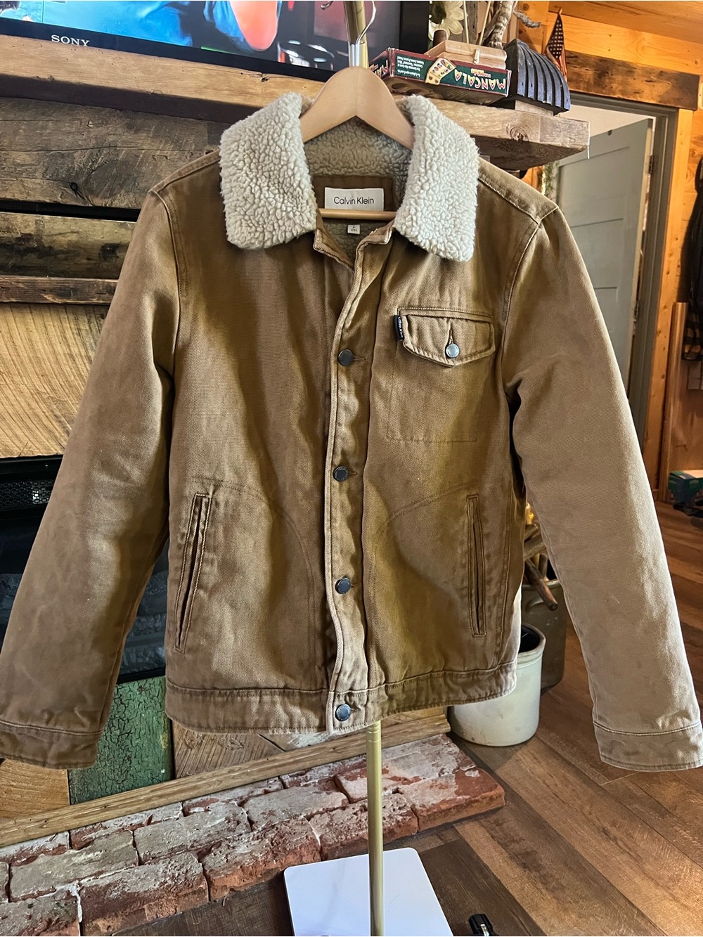 Calvin Klein CMHZS1000 Sherpa Lined Canvas Chore Jacket Tan Men’s Small